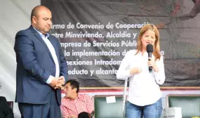 Con viviendas y agua potable dignificamos a los sectores mas vulnerables del pais Ministra Elsa Noguera