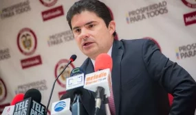 Minvivienda supervisa estrategia para el restablecimiento del servicio de agua manana en Tumaco