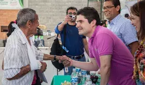 3.219 familias del Valle del Cauca han logrado formalizar sus viviendas y predios durante el Gobierno del Presidente Santos 3.219 familias del Valle del Cauca han logrado formalizar sus viviendas y predios durante el Gobierno del Presidente Santos