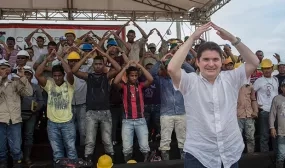 “Agradezco la oportunidad de poder seguir al frente del Ministerio de Vivienda”: Luis Felipe Henao Cardona “Agradezco la oportunidad de poder seguir al frente del Ministerio de Vivienda”: Luis Felipe Henao Cardona