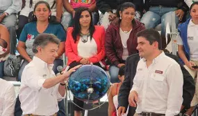Este viernes Minvivienda entregara sonrisas a 1739 familias vulnerables y de bajos ingresos del Tolima Este viernes Minvivienda entregara sonrisas a 1739 familias vulnerables y de bajos ingresos del Tolima