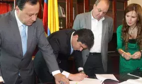 Con importantes reformas para el sector de la construcción Minvivienda radicará este lunes nuevamente ante el Congreso el Proyecto de Ley ‘Viviendas seguras’