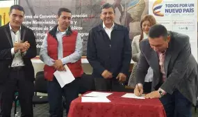 Viceministerio de agua equipara los banos de mas de mil casas en Narino