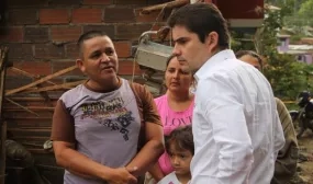 Minvivienda trabaja en la reubicacion de las familias afectadas y en el restablecimiento al 100 del servicio de agua en Salgar Antioquia