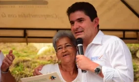 En gira de Minvivienda por Antioquia se entregaron 348 viviendas gratis En gira de Minvivienda por Antioquia se entregaron 348 viviendas gratis