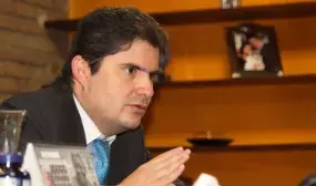 “Los desplazados tienen toda la razón, la política de vivienda de Gustavo Petro ha sido en contra de los más vulnerables”: Minvivienda