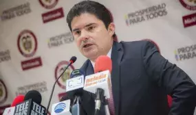 "Nuestros programas están generando empleo y crecimiento económico en el país”: Minvivienda