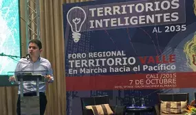 "Nuestra contribución para la paz es crear territorios inteligentes y ciudades con oportunidades": Minvivienda