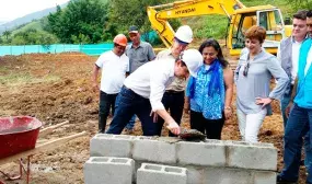 “Estamos trabajando con los mejores para la reconstrucción de Salgar”