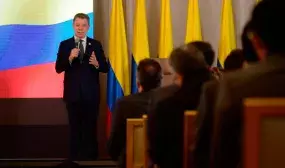 Gobierno cumplio dos anos antes la meta de sacar de la pobreza a cinco millones de colombianos Gobierno cumplio dos anos antes la meta de sacar de la pobreza a cinco millones de colombianos