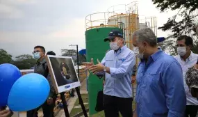 El Minvivienda y el presidente Iván Duque recordaron que la meta del Gobierno Nacional en el cuatrienio es llevarles agua potable a 3'030.000 colombianos por primera vez. Foto: René Valenzuela (MVCT).