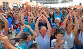 Minvivienda entregara manana 120 casas a familias ahorradoras de Armenia