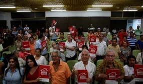Avanza con exito programa para reducir ilegalidad de predios en Colombia
