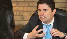 Minvivienda hace urgente llamado a municipios para tener listos los planes de contingencia para el sector de agua potable y saneamiento básico Minvivienda hace urgente llamado a municipios para tener listos los planes de contingencia para el sector de agua potable y saneamiento básico