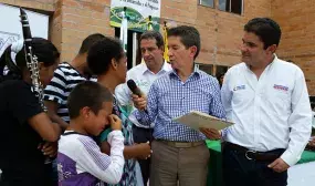Un total de 180 familias en extrema pobreza de Antioquia reciben hoy una casa gratis