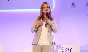 Ministra Elsa Noguera invita a las Cajas de Compensacion a ser parte de la segunda etapa de viviendas gratis