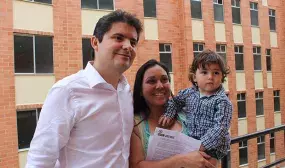 “Cada casa gratis es un palacio para construir familias, hogares y paz”: dice Minvivienda en sorteo de 80 apartamentos en Usme