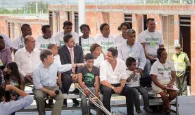 En Yumbo, 120 familias damnificadas por el invierno también recibieron casa gratis