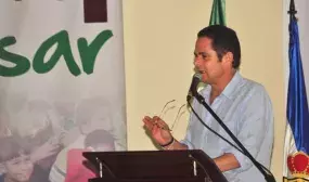 Santos y Vargas Lleras abren subasta para viviendas VIP en el Cesar