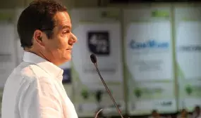 Vargas Lleras vuelve a prender las alarmas frente a estafadores en el país