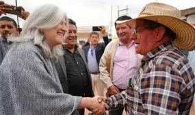 Ministra Catalina Velasco entrega dos buenas noticias en su recorrido por Boyacá. Foto: Sharon Durán (archivo MVCT).