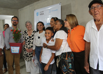 Ministra de Vivienda firma convenios para la ejecución de diversos proyectos de agua potable, saneamiento básico y viviendas dignas en el departamento. Foto: Sharon Duran (MVCT)