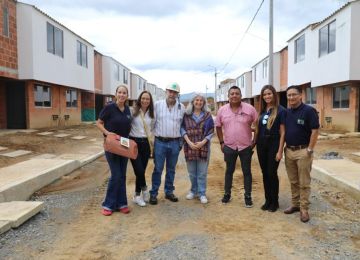 En el Gobierno del Cambio hoy tenemos 46.000 en proceso, casi 5 veces más que lo que recibimos. Foto: Sharon Duran (MVCT)