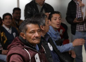 FOTOGRAFÍA PROFESIONALES DE LA CONSTRUCCIÓN EN MESA DE TRABAJO, PARA CONSTRUIR INFRAESTRUCTURA DE RECOLECCIÓN DE AGUAS LLUVIAS EN BOGOTÁ