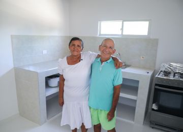 FOTOGRAFÍA BENEFICIARIOS DE MEJORAMIENTOS DE VIVIENDA DURANTE EL GOBIERNO DEL CAMBIO