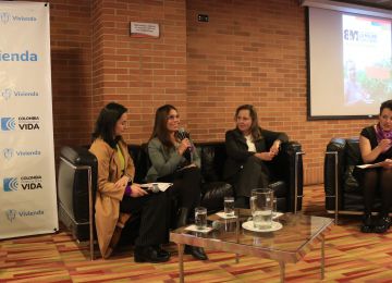 FOTOGRAFÍA CONVERSATORIO MUJERES