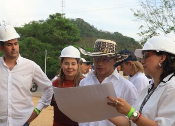GOBIERNO DEL CAMBIO INICIA OBRAS DE AGUA POTABLE PARA CIENGA DE ORO 03