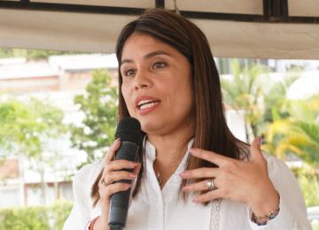FOTOGRAFIA COMUNICADO FINANACIACION VIVIENDA DOSQUEBRADAS, RISARALDA 03