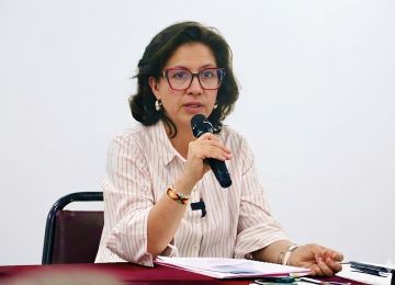 FOTOGRAFIA COMUNICADO BUENAVENTURA 03