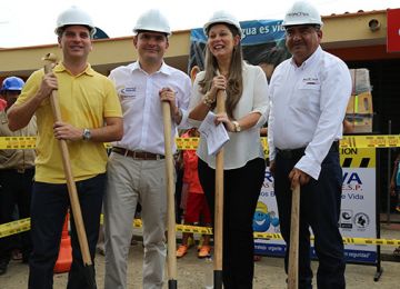 Ministerio de Vivienda celebra el Cumpleanos de Monteria con obras de alcantarillado y titulacion de predios