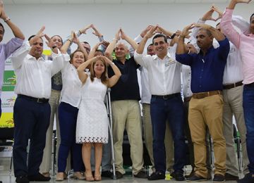 Bolivar tambien entrara en la segunda fase de viviendas gratis con la firma de cinco convenios