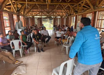 FOTOGRAFÍA VISITA TECNICA DE MINVIVIENDA EN RESGUARO INDIGENA EN RISARALDA