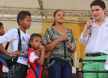 164 familias que habitaban en zona de alto riesgo en Valledupar recibieron una vivienda cien por ciento subsidiada de Minvivienda