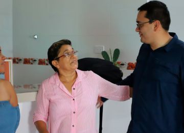 Viceministro de Vivienda entrega mejoramientos de Vivienda en Cartagena, Bolívar. Foto: Cortesía Corvivienda