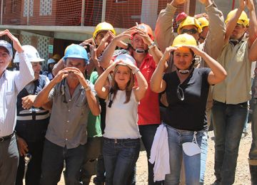 Gobierno Nacional entrega manana las primeras viviendas de la reconstruccion de Salgar
