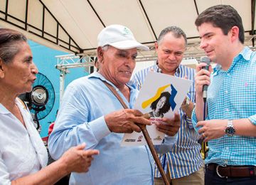 127 familias beneficiarias de viviendas gratis en Colombia arrancaron sus propios negocios con la ayuda del programa Capital Semilla Minvivienda