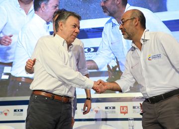 La politica de Vivienda contribuyo a que miles de colombianos salieran de la pobreza extrema Presidente Santos