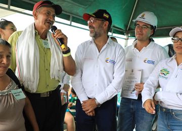 Primeras familias de Mocoa disfrutaran desde hoy su nuevo hogar