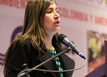 “La locomotora de vivienda ha logrado un avance importante en el manejo de residuos sólidos”: Viceministra de Agua