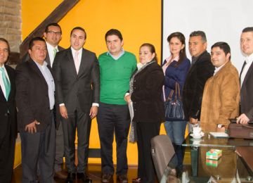 Minvienda, Gobernador y alcaldes de Santander entregan positivo balance de obras para la región
