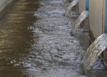 El sector de agua es el primero en adoptar pliegos tipo para la contratación de obras bajo la modalidad de llave en mano o por etapas. Foto: archivo. MVCT.