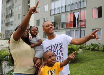 Los municipios beneficiados deben formalizar los convenios con el Ministerio de Vivienda y Fonvivienda. Esta última será la entidad encargada de la ejecución del subsidio de vivienda de interés social rural. Foto: René Valenzuela (MVCT)
