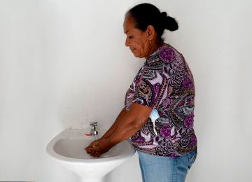 1.230 familias en condición de vulnerabilidad del Atlántico cuentan con acceso a agua y saneamiento en sus hogares, y con espacios nuevos que mejoran su calidad de vida. Foto: cortesía de ENterritorio.