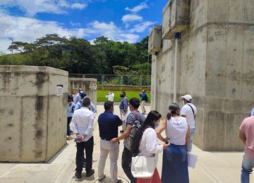 Recorrido por la PTAR en el corregimiento de Salónica, municipio de Riofrío, Valle del Cauca. Foto: archivo (MVCT)