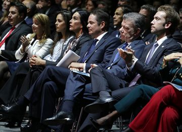 El Vicepresidente entrega en Bogota balance de su gestion en infraestructura