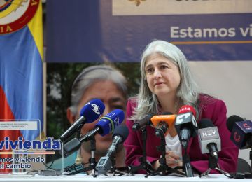 Rueda de prensa Ajustes a Mi Casa Ya. Foto: Sharon Durán (MVCT)